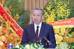 El secretario general del Partido Comunista de Vietnam, To Lam, habla en el evento. (Fuente: VNA)