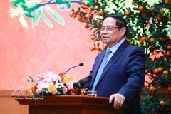 El primer ministro Pham Minh Chinh habla en el evento. (Fuente: VNA)