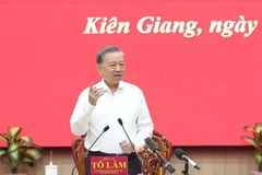 El secretario general del Partido Comunista de Vietnam, To Lam, habla en el evento. (Fuente: VNA)