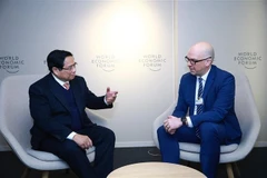 El primer ministro vietnamita, Pham Minh Chinh, sostuvo un encuentro de trabajo con su homólogo de Liechtenstein, Daniel Risch. (Fuente: VNA)