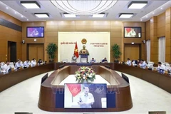 Panorama de una reunión del Comité Permanente de la Asamblea Nacional de Vietnam. (Fuente: VNA)