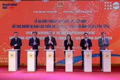 Representantes vietnamitas y del Fondo de Población de las Naciones Unidas (UNFPA) en el acto inaugural. (Fuente: VNA)