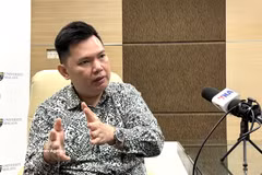 Collins Chong Yew Keat, analista de estrategia, seguridad y asuntos exteriores en la Universidad de Malaya (Malasia), en la entrevista. (Fuente: VNA)