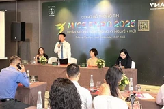 Nguyen Duc Anh, presidente de la filial del turismo MICE, habla en el evento. (Fuente: VNA)