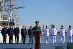 El teniente general Hoang Xuan Chien, viceministro de Defensa de Vietnam, habla en el evento. (Fuente: qdnd.vn)
