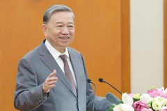 El secretario general del Partido Comunista de Vietnam (PCV), To Lam, habla en el evento. (Fuente: VNA)