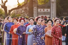 El desfile “Bach Hoa Bo Hanh” (Desfile de las Flores) es un punto culminante especial de la Feria de Primavera de 2026. (Fuente: VNA)