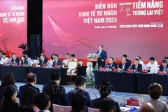 El primer ministro Pham Minh Chinh habla en el evento. (Fuente: VNA)