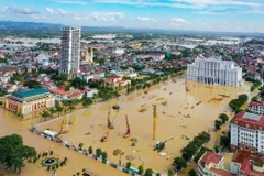 La zona central de la provincia de Thai Nguyen está profundamente inundada. (Foto: VNA)