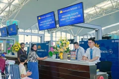 Vietnam Airlines lanzó oficialmente un vuelo directo que conecta Hanoi con Bengaluru, el principal centro tecnológico de la India. (Foto vov.vn)
