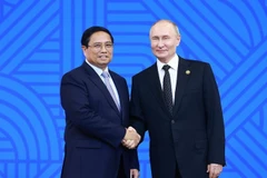 El presidente de la Federación de Rusia, Vladimir Putin, titular del Grupo BRICS en 2024, recibió al primer ministro vietnamita, Pham Minh Chinh. (Foto: VNA)