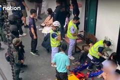 La policía tailandesa allanó la guarida de una banda de estafadores. (Fuente: The Nation)