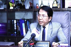 Heng Li Hong, miembro permanente de la Asociación Empresarial de Vietnamitas en el Extranjero (BAOOV) y vicepresidente y secretario general de la Asociación Empresarial Vietnam-Camboya (VCBA). (Fuente: VNA)