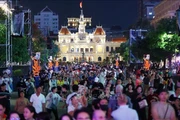El ambiente de celebración del Año Nuevo 2026 en Ciudad Ho Chi Minh (Foto: VNA)