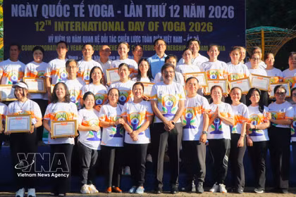 Los participantes del evento (Fuente: VNA)