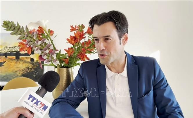El historiador Pierre Journoud (Foto: VNA)