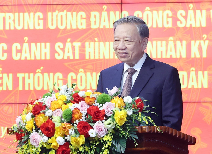 El secretario general del Partido Comunista de Vietnam, To Lam, interviene en la cita (Foto: VNA)