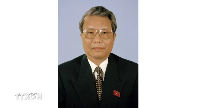 El expresidente de Vietnam y exmiembro del Buró Político del Partido Comunista, Tran Duc Luong (Foto: VNA)