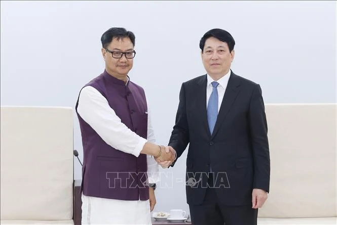 Vietnam e India refuerzan lazos durante celebración del Día de Vesak 2025