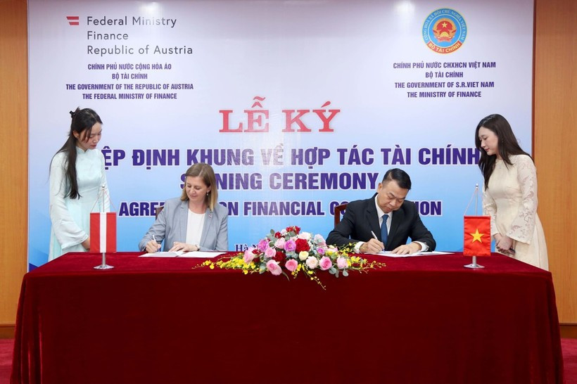 El nuevo acuerdo incluye 100 millones de euros en crédito condicional y 50 millones de euros adicionales en fondos no condicionados. (Foto: VietnamPlus)