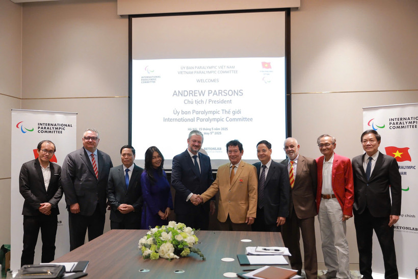 Delegados participantes en la cita (Foto: VNA)