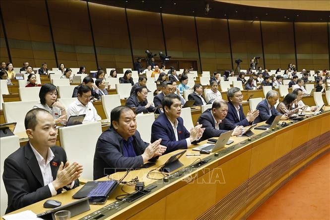 Diputados en la sesión (Foto: VNA)