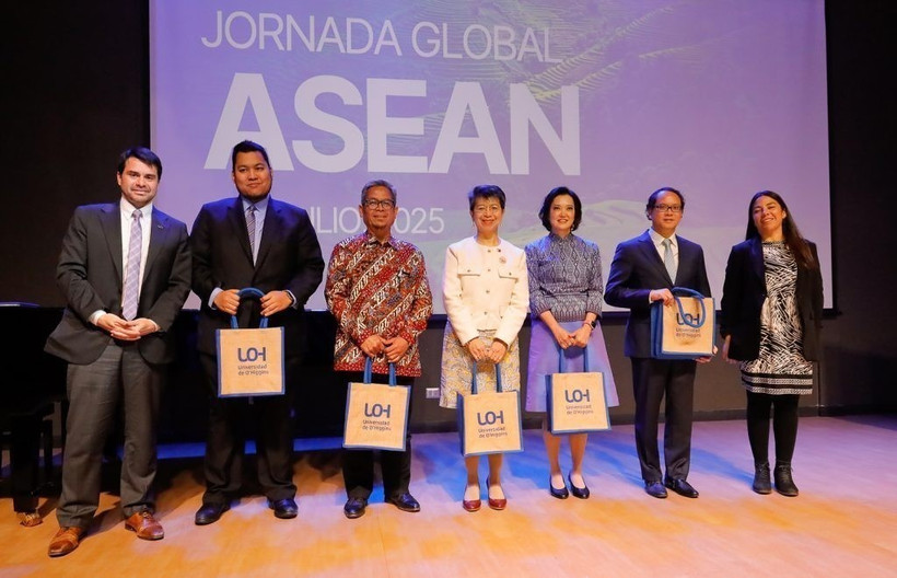 El evento contó con la participación de las embajadas de Indonesia, Malasia, Filipinas, Tailandia y Vietnam. (Foto: VNA)