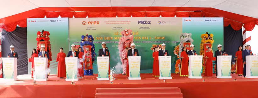 Ceremonia para iniciar la construcción de la obra (Foto: VNA)