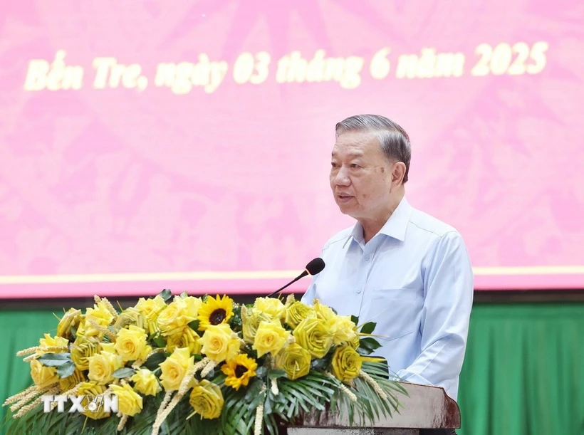 El secretario general del Partido Comunista de Vietnam, To Lam, interviene en la reunión (Foto: VNA)