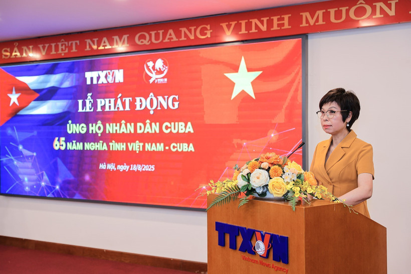 La directora general de la VNA, Vu Viet Trang, interviene en la cita (Foto: VNA)