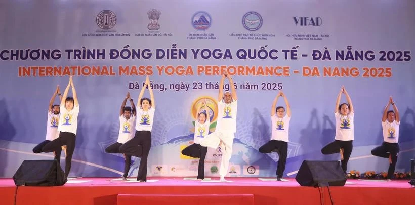 Una presentación de yoga (Foto: VNA)