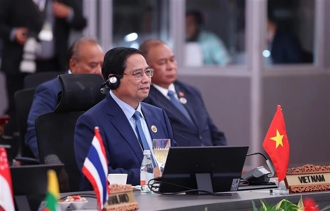 El primer ministro de Vietnam, Pham Minh Chinh, interviene en la cita (Foto: VNA)