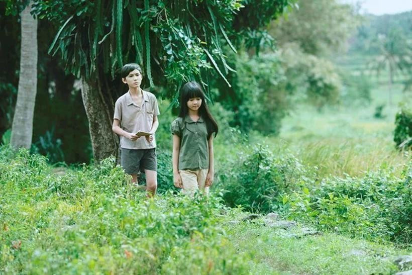 Una escena de la película vietnamita “Veo flores amarillas sobre el verde césped” (Foto: VNA)