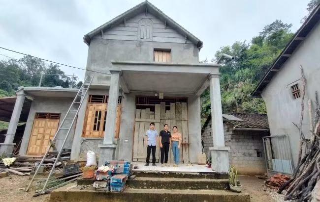 Una casa recién construida en la comuna de Binh Gia (Lang Son) (Foto: tienphong.vn)