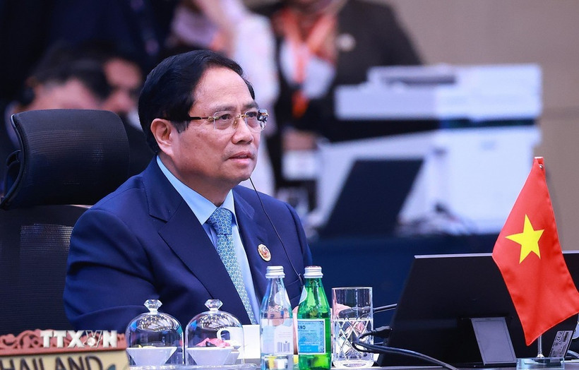 El primer ministro de Vietnam, Pham Minh Chinh, asiste a la tercera Reunión de Líderes de la AZEC en Kuala Lumpur, Malasia. (Foto: VNA)