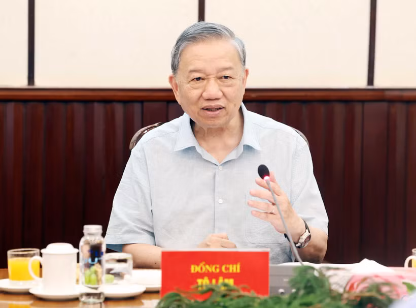 El secretario general del Partido Comunista de Vietnam, To Lam, interviene en la reunión (Foto: VNA)