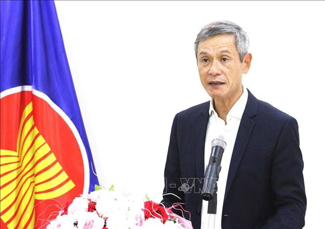 El embajador vietnamita en Camboya, Nguyen Minh Vu, interviene en la cita (Foto: VNA)