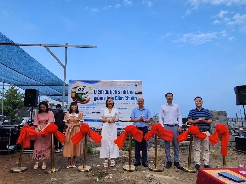 El 28 de mayo de 2025, se lanzó el punto turístico sin plástico Dam Chuon, en la comuna de Pha An, distrito de Phu Vang, ciudad de Hue. (Foto: VNA)