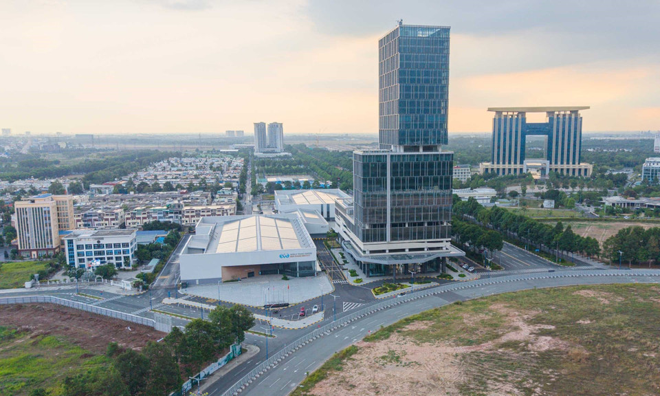 En 2019, el World Trade Center de la Ciudad Nueva de Binh Duong (WTC BDNC) se unió a la Asociación de Centros de Comercio Mundial, impulsando el crecimiento del comercio y los servicios locales. (Foto: VNA)