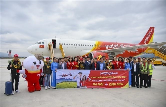 El 1 de marzo de 2024, la aerolínea Vietjet Air lanzó oficialmente la nueva ruta que conecta Dien Bien con la capital, Hanoi. (Foto: VNA)