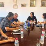 La embajadora de Vietnam en Grecia, Pham Thi Thu Huong, se reúne con la Cámara de Comercio de Achaia (Foto: Cortesía de la Embajada de Vietnam en Grecia)