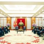 Líder partidista de Vietnam aboga por fortalecer la cooperación con Bielorrusia