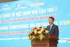 El viceprimer ministro Le Thanh Long habla en el evento. (Fuente: VNA)
