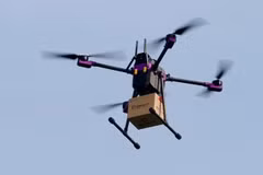 Pruebas de servicios de entrega mediante vehículos aéreos no tripulados en el Parque de Alta Tecnología de Ciudad Ho Chi Minh (Fuente: VGP)