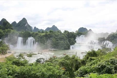 El complejo paisajístico cataratas Ban Gioc - De Tian. (Fuente: VNA) 