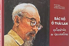 Vietnamitas residentes en Tailandia rinden homenaje al Presidente Ho Chi Minh 