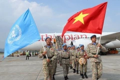 Ceremonia de bienvenida a la segunda rotación de la unidad de ingeniería militar de Vietnam que cumplió con éxito su misión de mantenimiento de la paz en la Fuerza Provisional de Seguridad de las Naciones Unidas para Abyei (UNISFA). (Fuente: VNA)