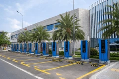 Vingroup desplegará autobuses eléctricos, taxis eléctricos y una extensa red de estaciones de carga en Kinshasa. (Fuente: vietnamnet.vn)