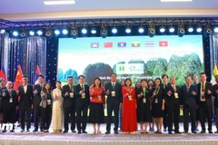 Delegados de Vietnam, Tailandia, Myanmar, Laos, China y Camboya en la reunión matutina del 17 de noviembre. (Fuente: VietnamPlus)