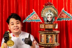 Nguyen Huu Thien An y la obra “Hat boi en celebraciones festivas”. (Fuente: Thien An)